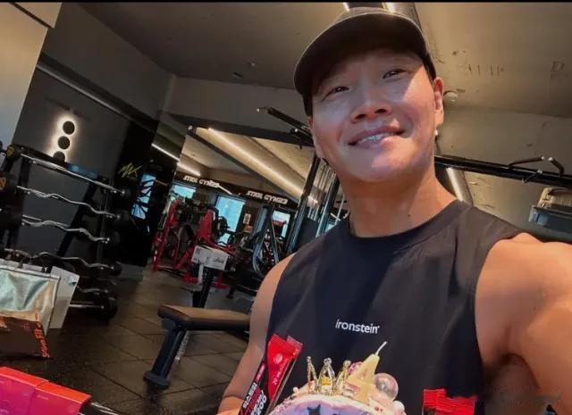 韩星金钟国宣布结婚仅5天,62亿新婚豪宅引热议!坦言不想还利息