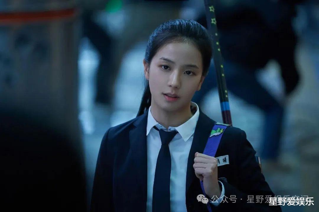 BLACKPINKJisoo演技再起争议,出场仅5分钟却成全剧尿点