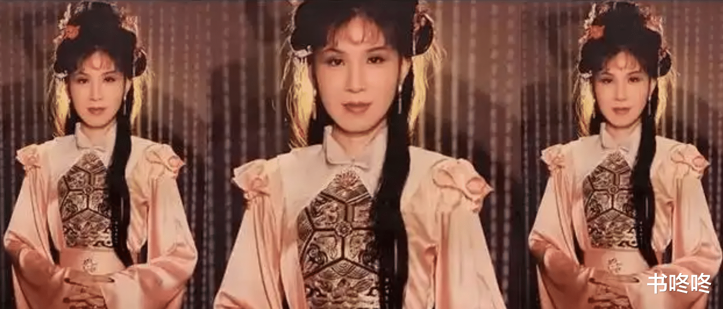 西门大妈与男神合照看着并不老，可惜之后没有男星敢跟她拍戏了