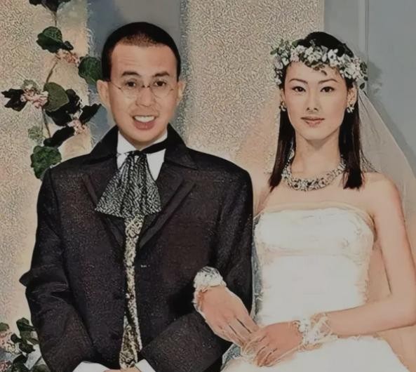 这一次,终于官宣新恋情的梁洛施,让三个儿子安心,让孩子爸闹心