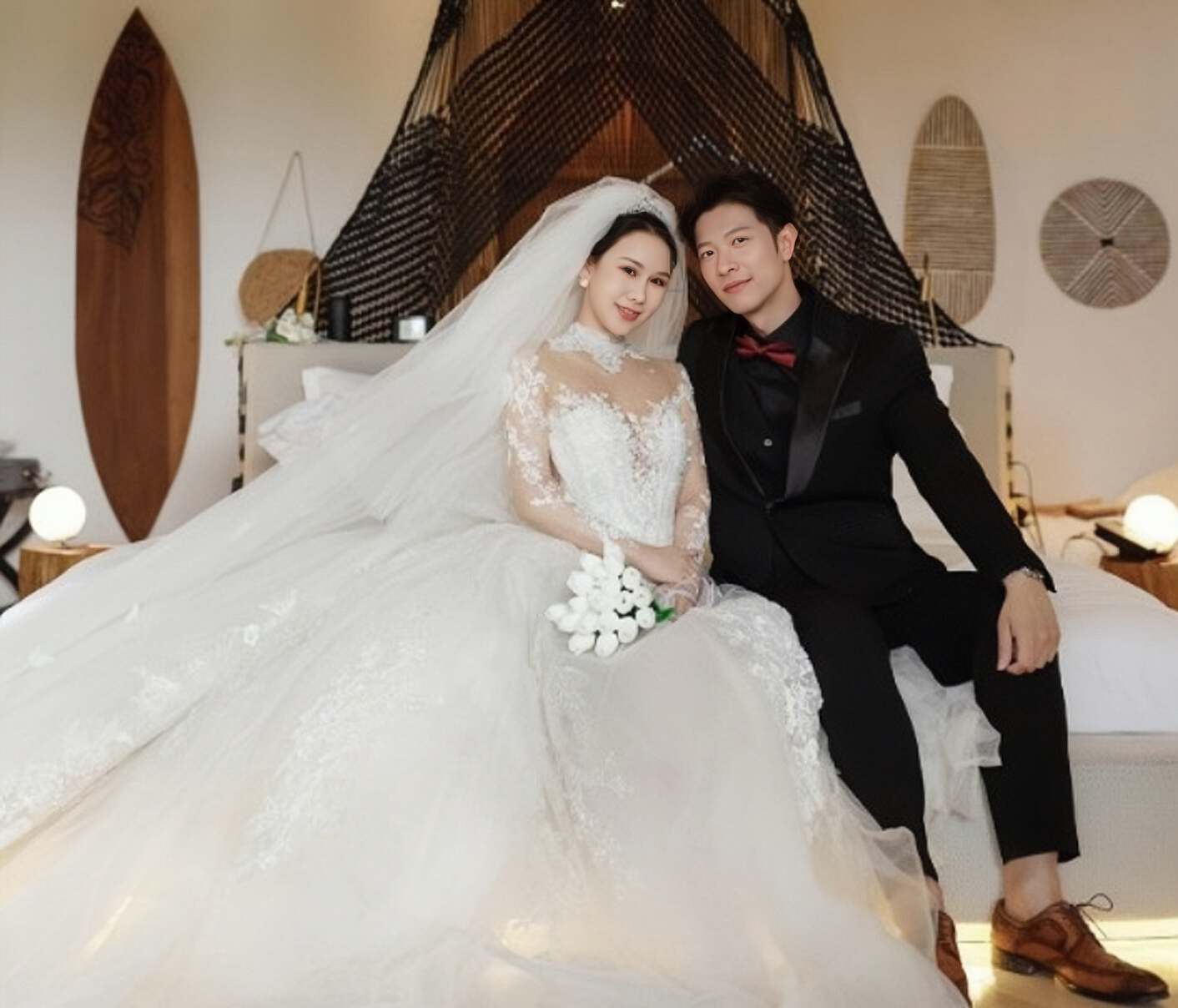 恭喜！TVB前知名男星在香港买房，娶富婆妻子遭质疑吃软饭