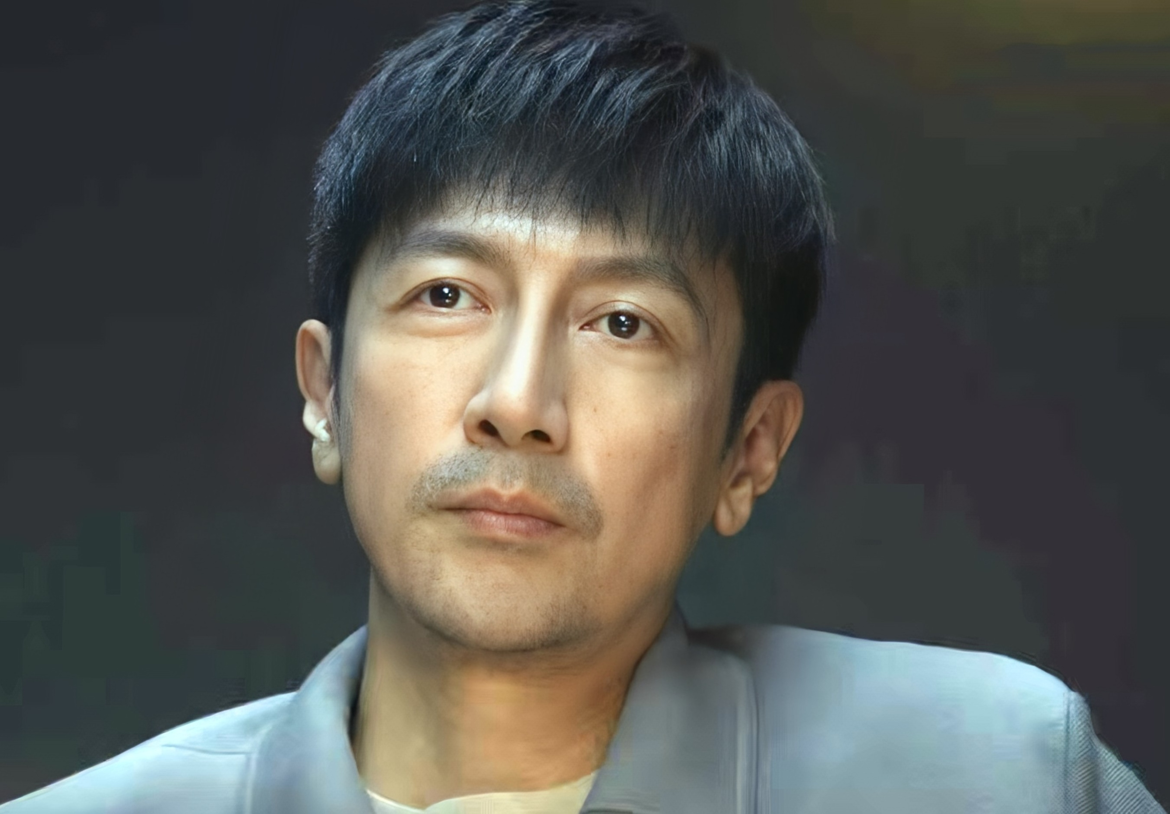 《绝密较量》：一集至少五个漏洞，敌我双方看上去都不适合当特工