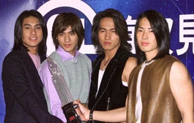 朱孝天正面回应被踢出F4演唱会，喊话一人，称自己被抹黑泼脏水