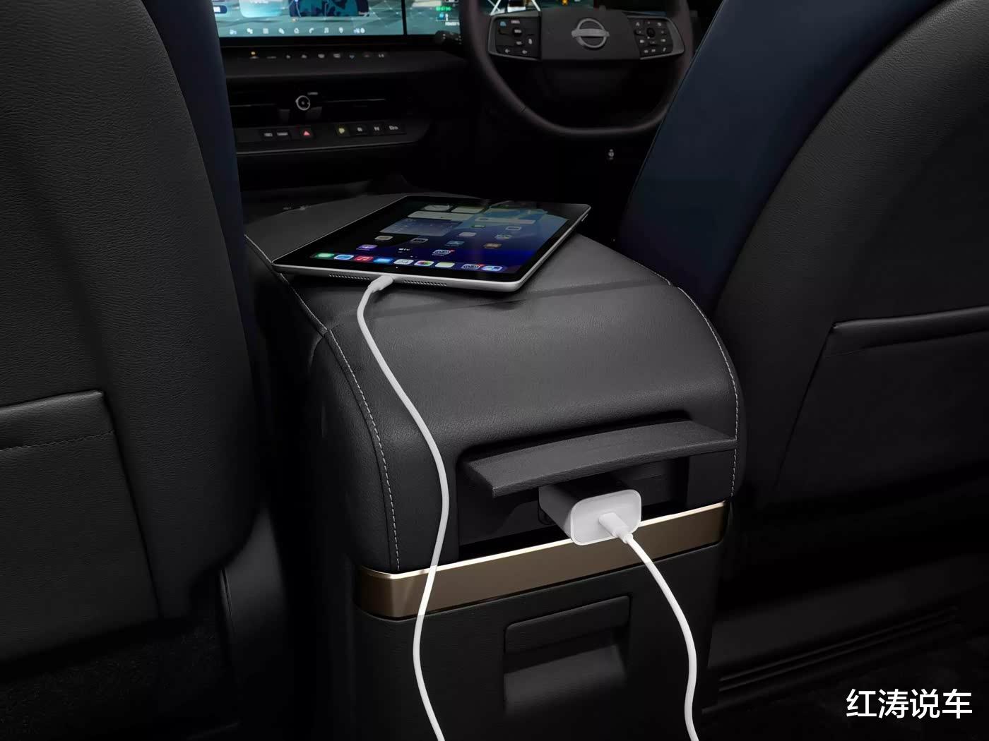 全新日产Elgrand发布,中大型MPV,内外设计更新,丰田埃尔法同级