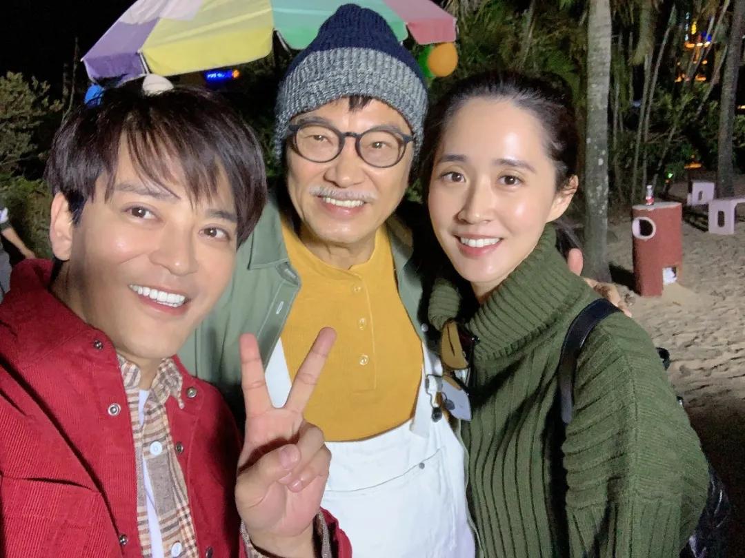 50岁港星陈晓东凭电影首夺影帝，感谢已故男星吴孟达