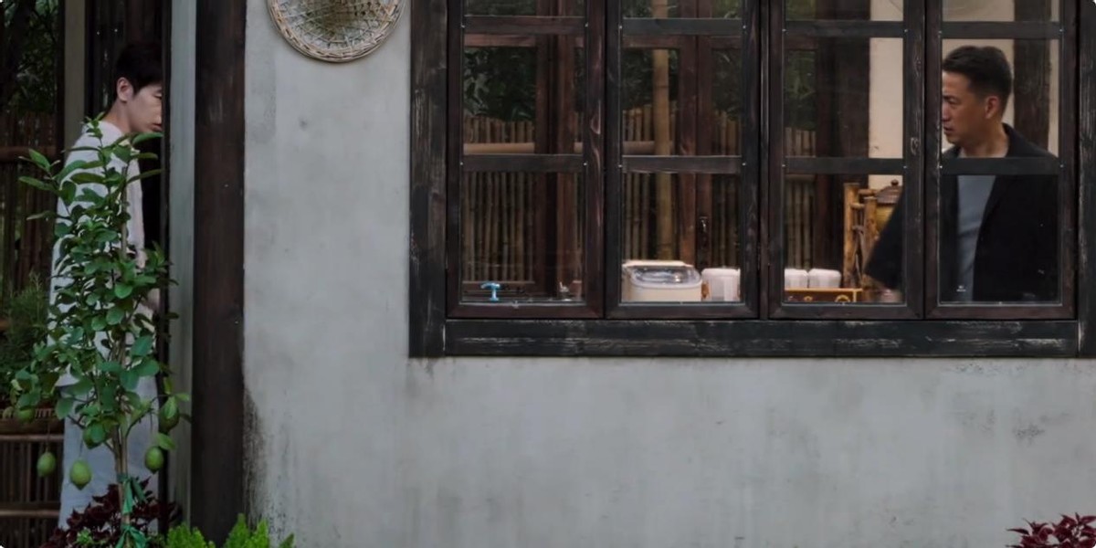 黄磊下厨了，何炅开捧了，《向往的生活8》对味儿了，观众开心了