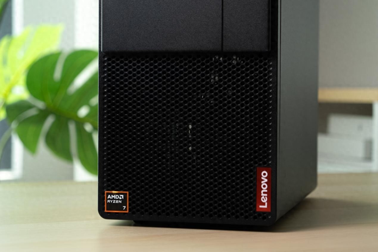 长期主义成本管控,选AMD锐龙8700G还是英特尔酷睿14700合适?