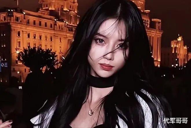 戴燕妮巴黎遇破窗抢劫，曾经遭遇抢劫的明星还有谁？