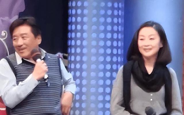 原来他们是夫妻!相爱37年零绯闻,如今儿子成了丁勇岱的心病