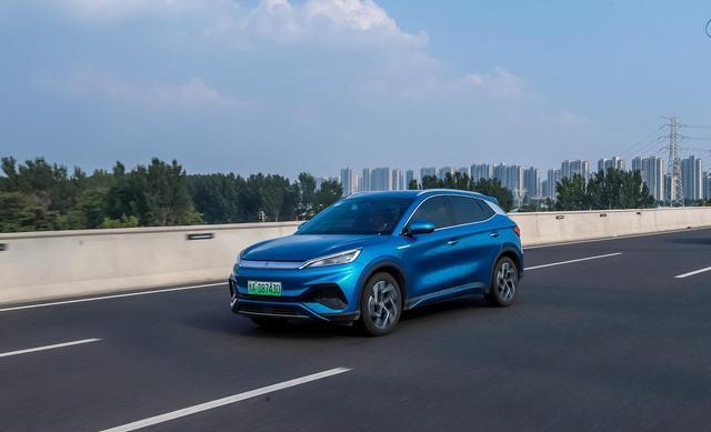 德国便宜的紧凑家用SUV，搭载前后独立悬挂+14T和6AT，却没人要