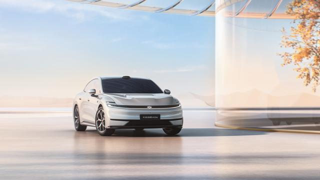 将于2025年下半年发布！长安启源 C390车型正式命名为A06