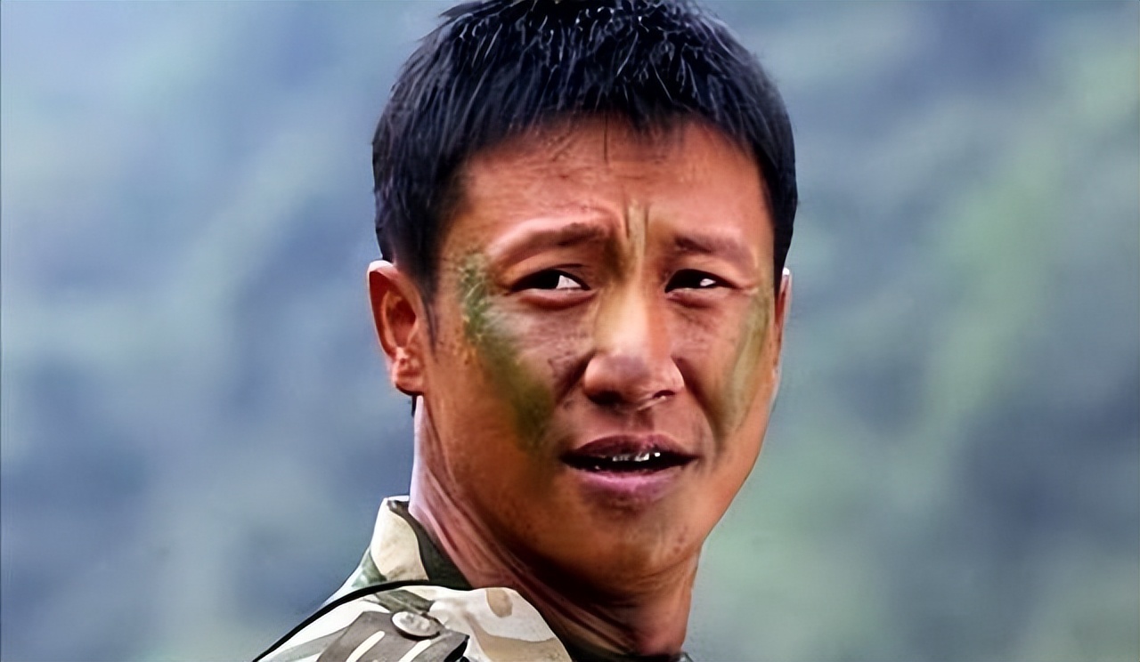 张国强：被前妻嫌穷，40岁二婚带子娶郭京飞旧爱，如今苦尽甘来