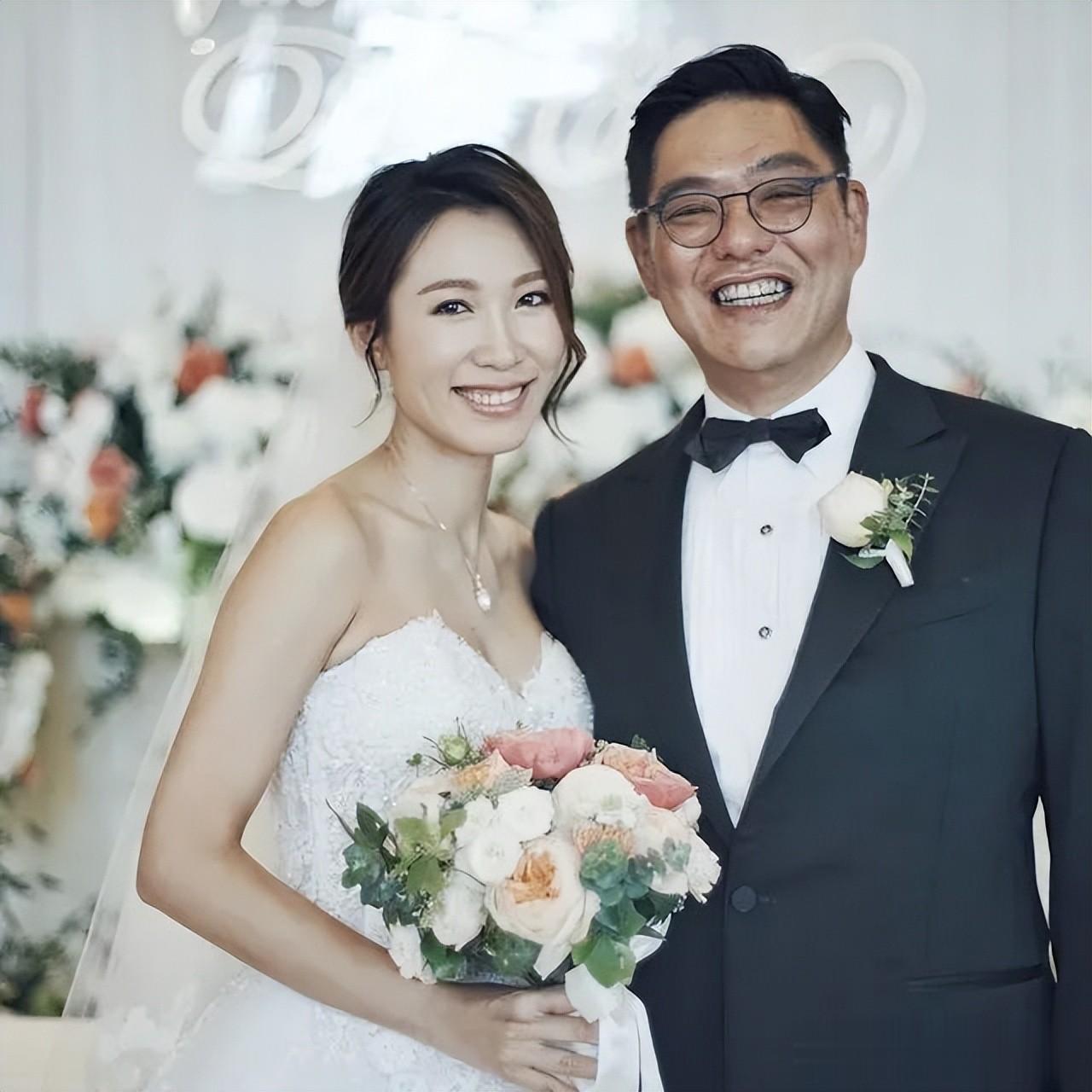 TVB港姐嫁63岁百亿富商，豪门生活堪比皇室，子女入读名牌幼儿园