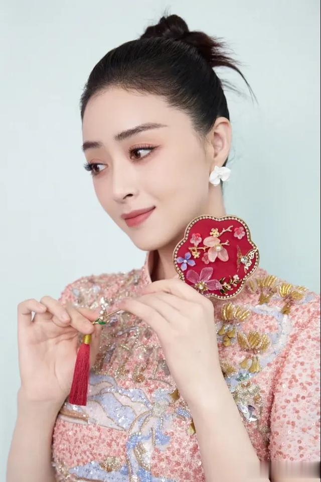 70位女星新中式造型，这就是中国女性和中式审美的魅力！