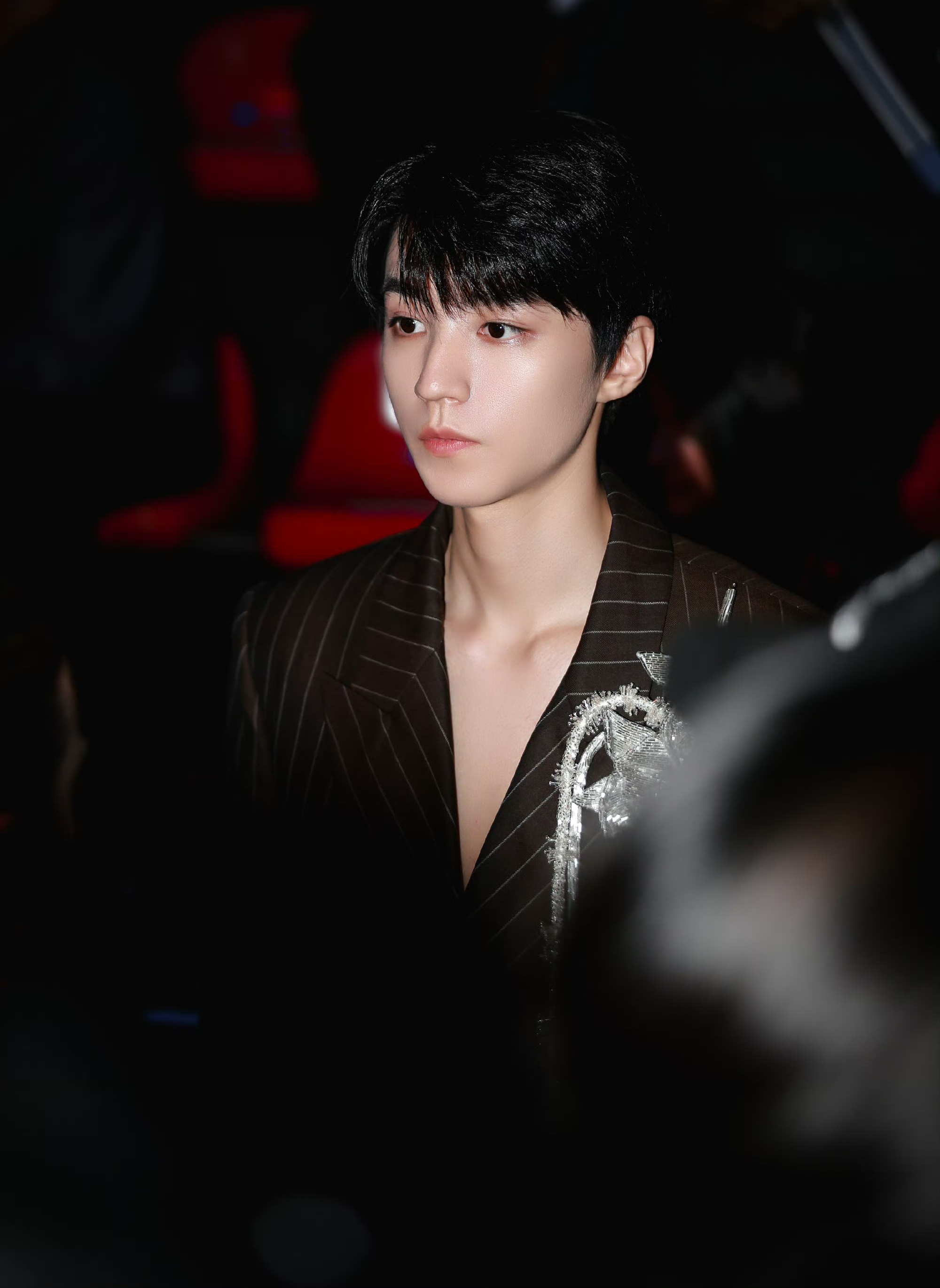 10.4日娱乐瓜:王一博 王俊凯 龚俊 檀健次 敖瑞鹏 罗云熙 李一桐 陈都灵