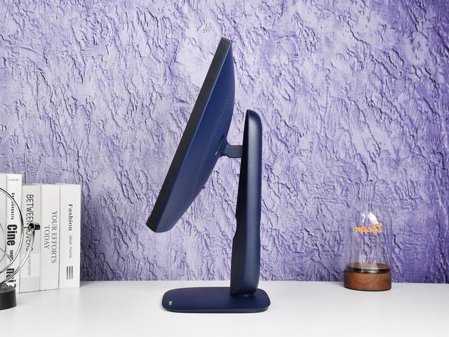 体验Alienware外星人AW2525HM显示器：小尺寸高刷电竞神器