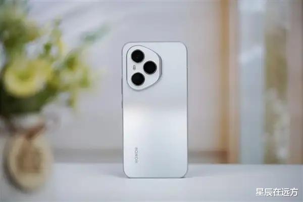 荣耀“不讲武德”,骁龙8Gen3+护眼直屏,跌至1529元