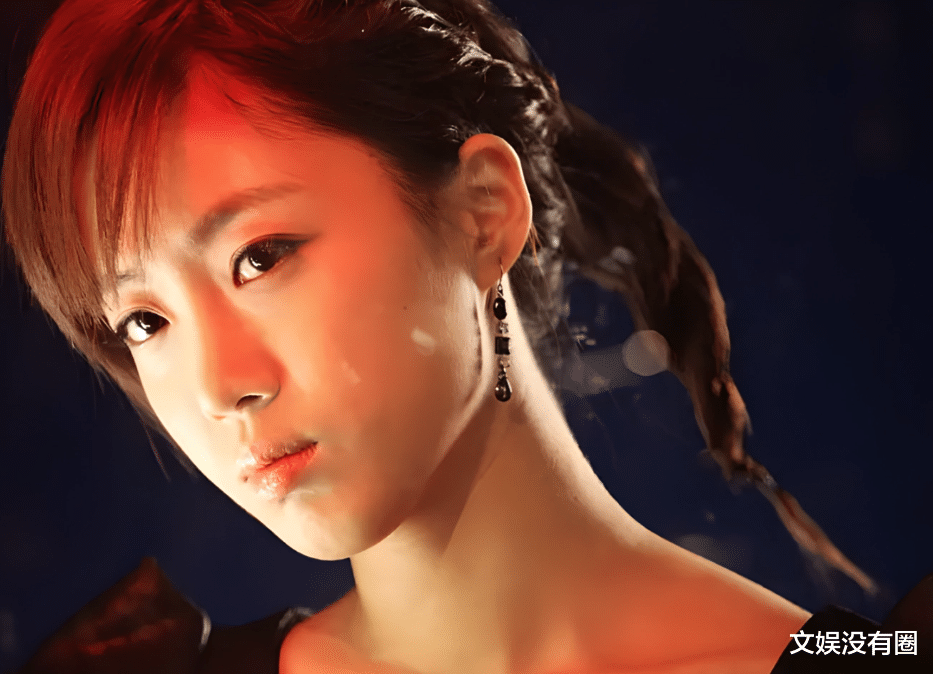 咸恩静被问这么漂亮为什么不结婚，温柔回应：不应该多工作吗？