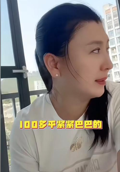 闫学晶事件再升级！官媒下场发文锐评，言辞犀利，句句直戳她心窝