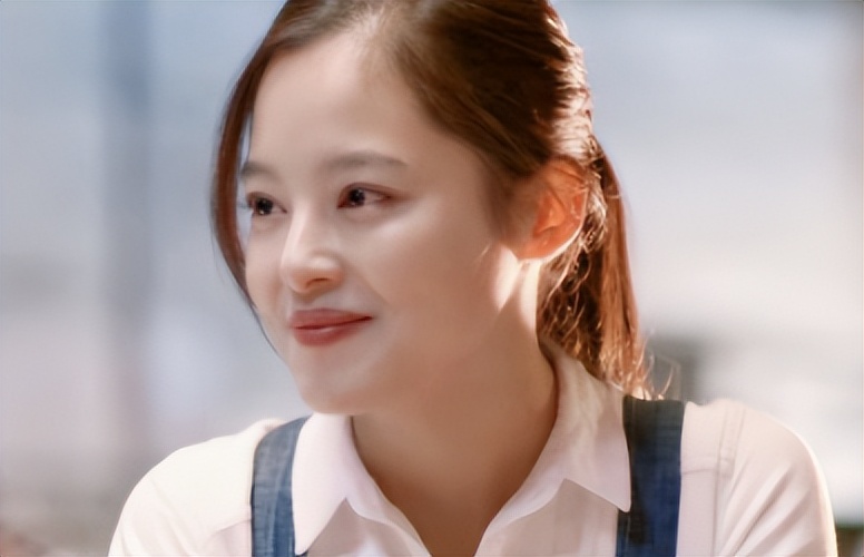 获封影后才2个月，辛芷蕾再次让观众刮目相看，王家卫当初没说错