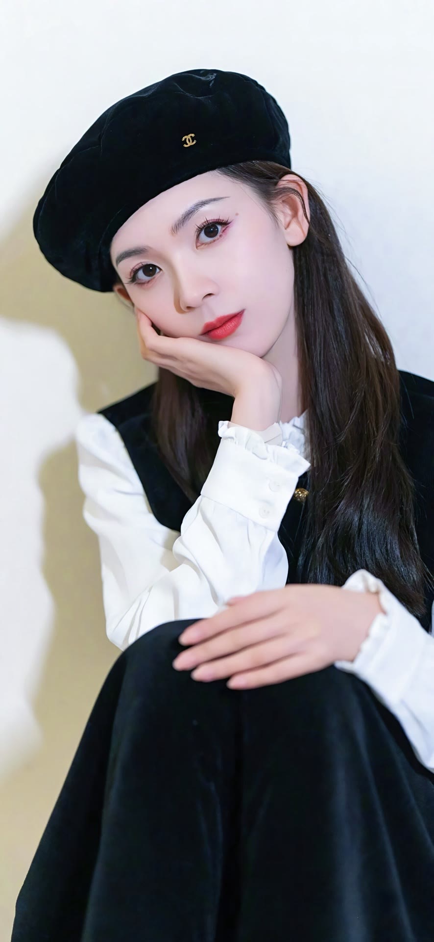 素颜逛菜市被拍！陈瑶生图曝光，360°无死角颜值打脸‘滤镜女星’