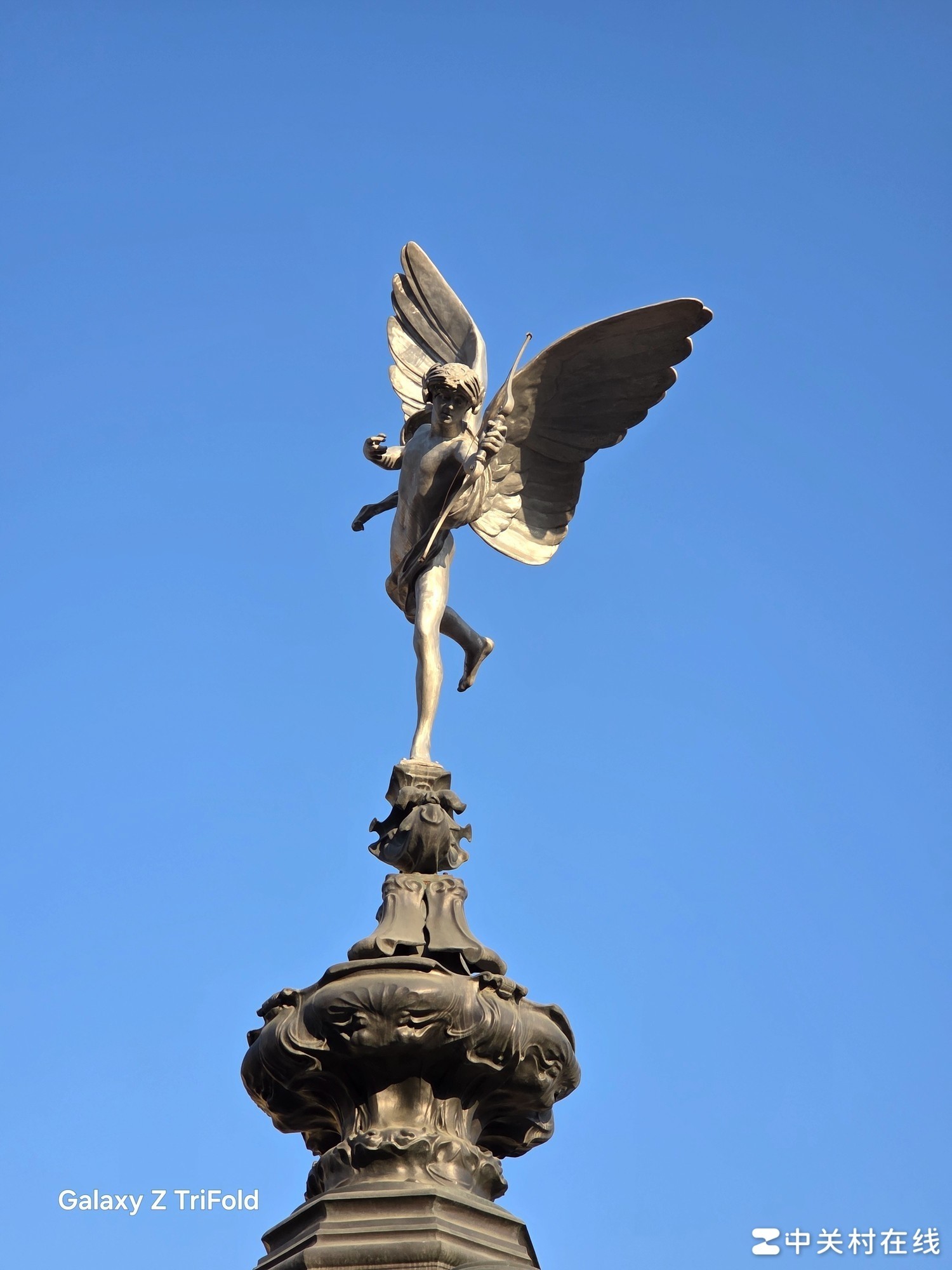 三星 Galaxy Z TriFold 評測：三折疊的新路線，生產力的再飛躍