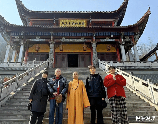 反转！胡歌惊传肺癌入院？真相背后藏着一代人的集体焦虑