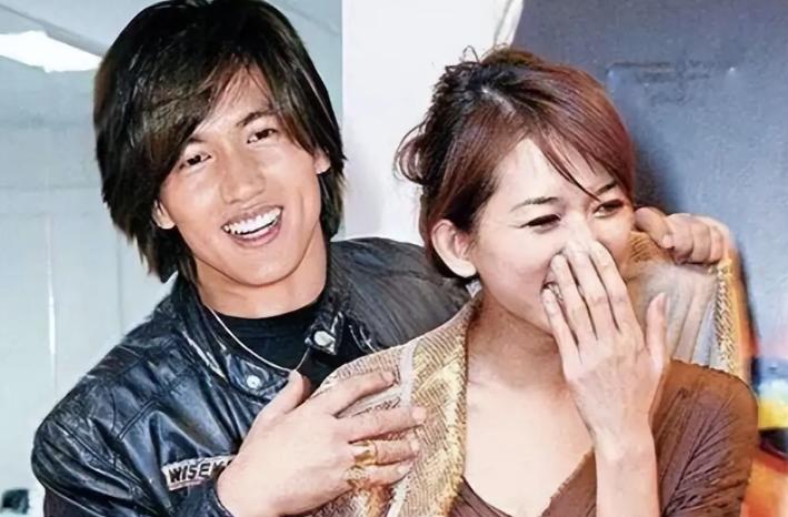 2026年刚开年，45岁黄宗泽再次官宣喜讯，撕开了胡杏儿仅剩的体面