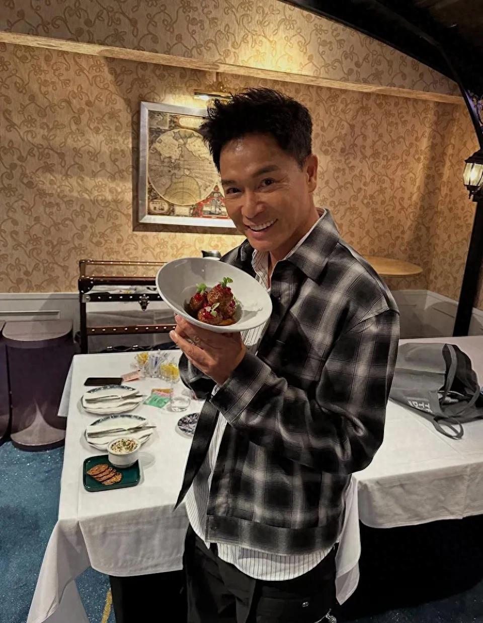 TVB视帝曾为拍剧2个月暴瘦10公斤,引发后遗症:无法集中注意力做事