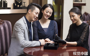 老婆骂我废物让我滚！她不知全店90%业绩靠我，我走3天，她破产了！