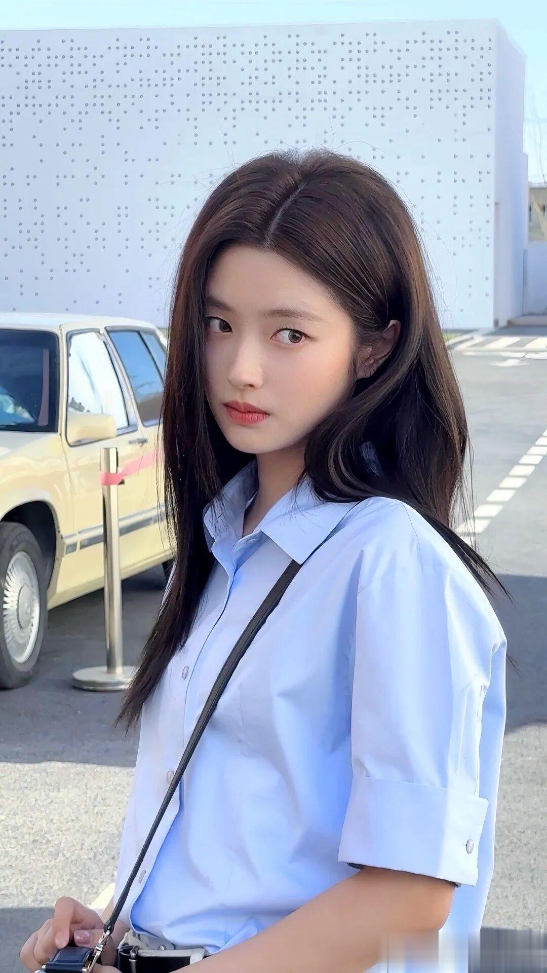 徐若晗美图分享