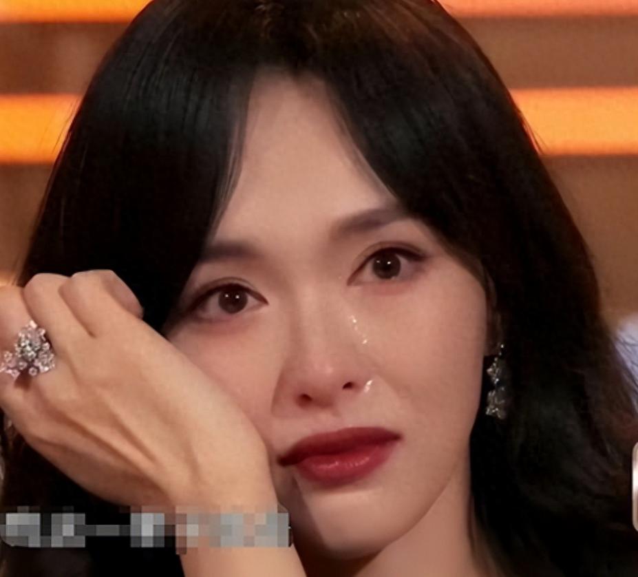 恩爱9年难抵残酷现实？与丈夫分居的唐嫣，将要走上杨幂的老路