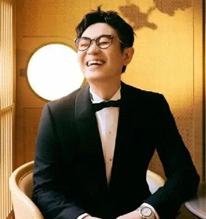 反转！大鹏自曝被搜狐辞退真相：无补偿，离职信存了10年？