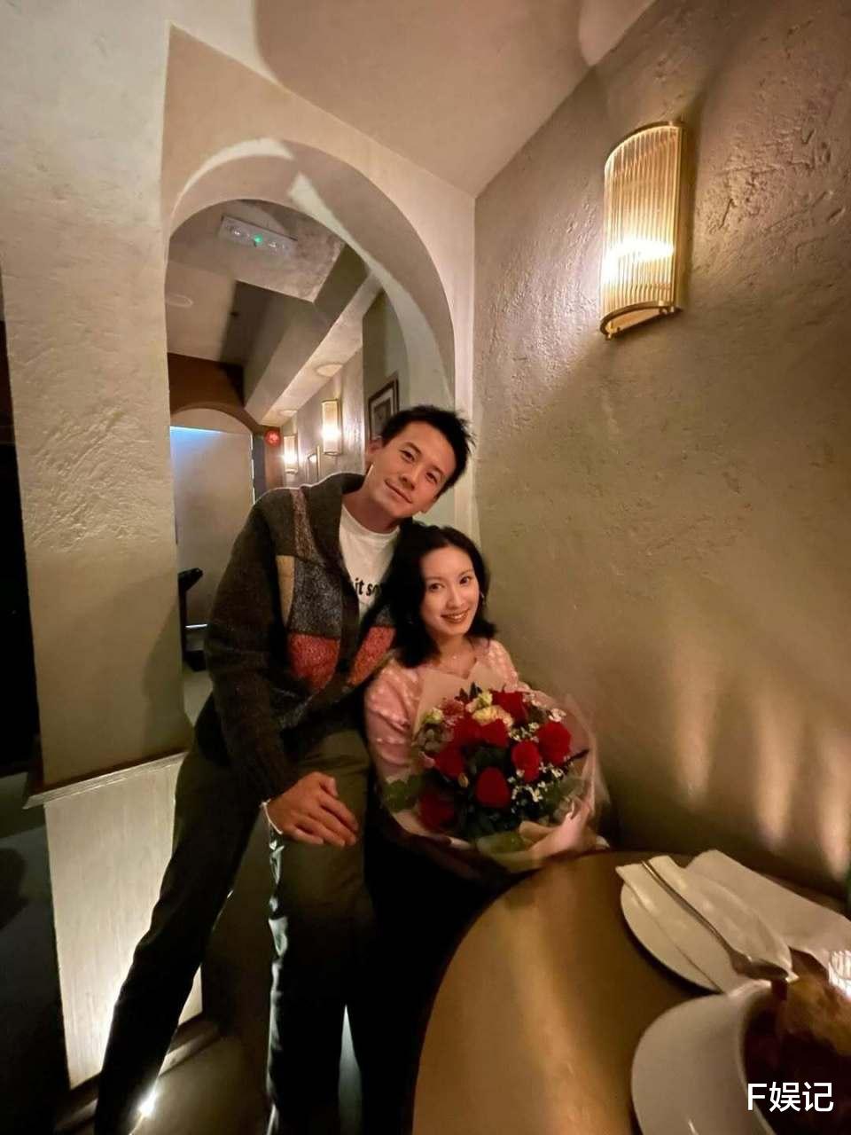 陈宇琛请太太吃烛光晚餐庆生 石修夫妇待儿媳如亲生女儿一样