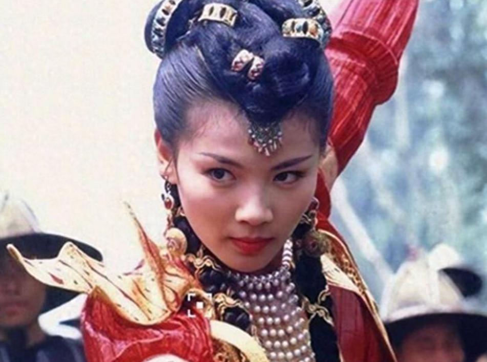 钱再多有什么用？47岁刘涛的现状，给所有的中年女性提了个醒