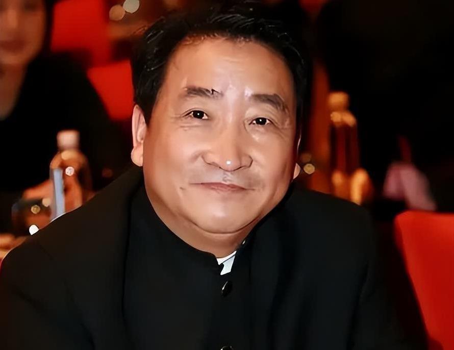 姜昆北京四合院曝光,体制内工资,亿万富翁真相!