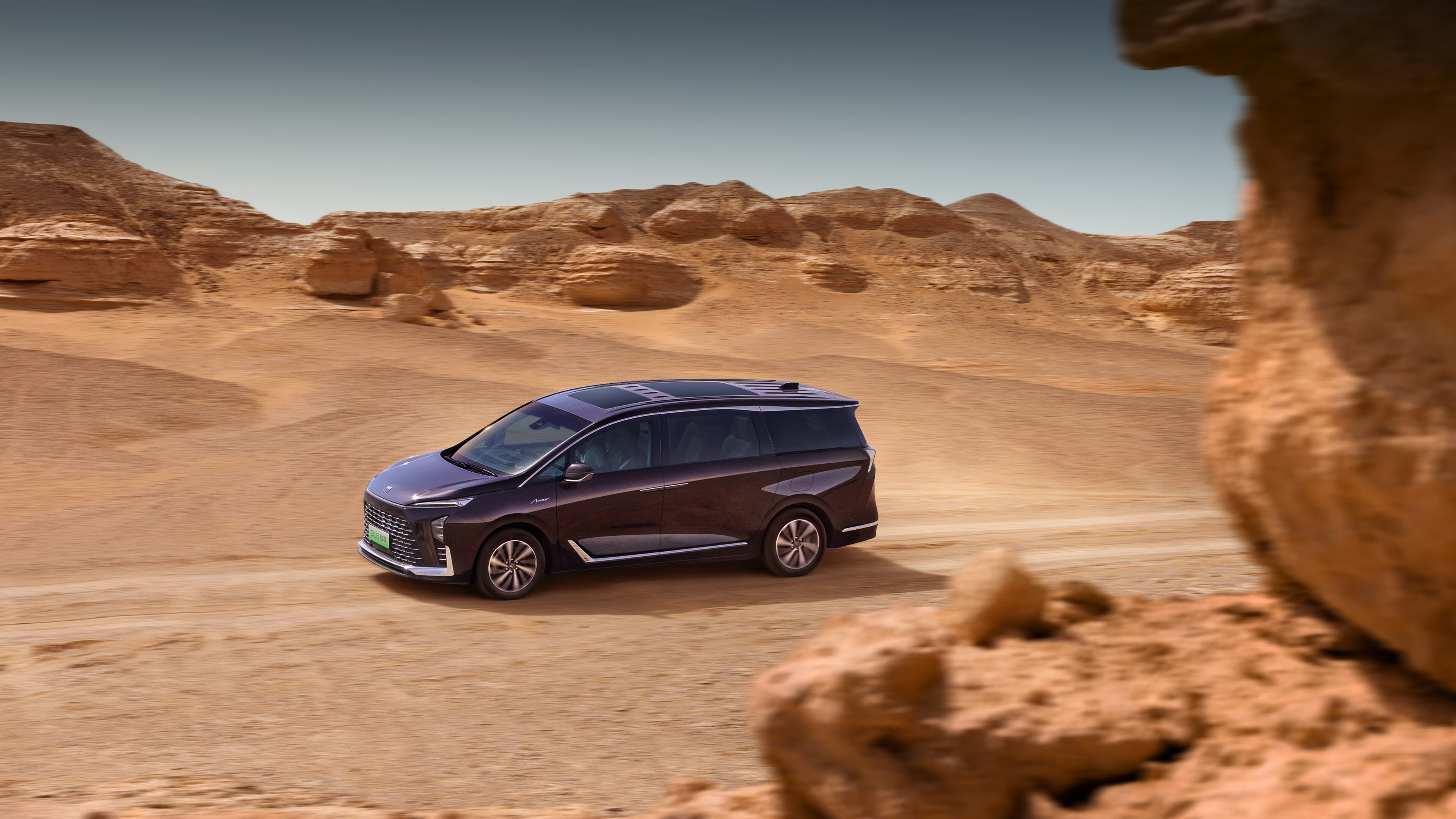 比亚迪增速放缓或迎战略调整，新势力格局被零跑重写