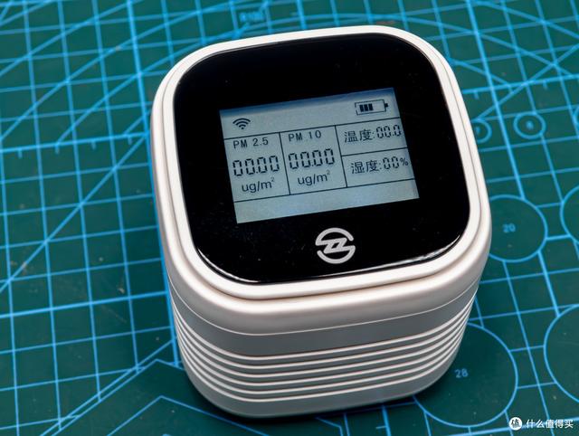 捡漏空气检测仪:9.9元空气盒子,电池鼓包简单DIY更换修复