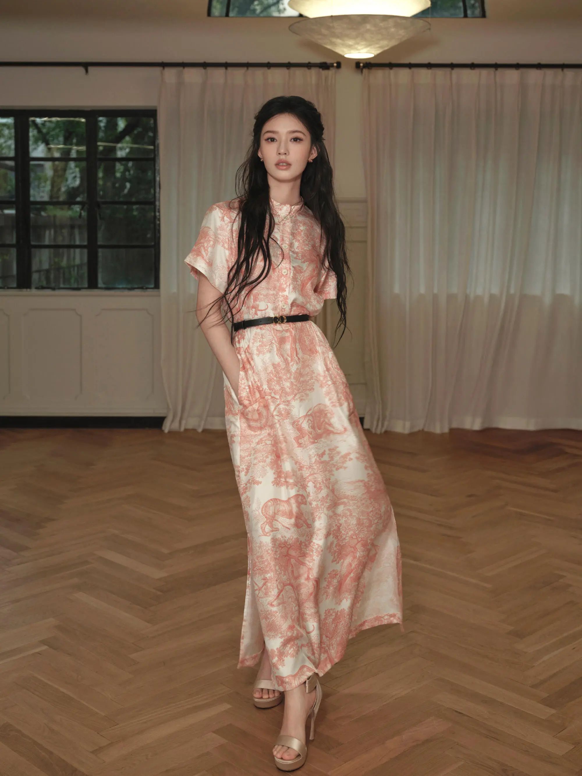 林允如今也太美了,比美人鱼那会美得不是一星半点