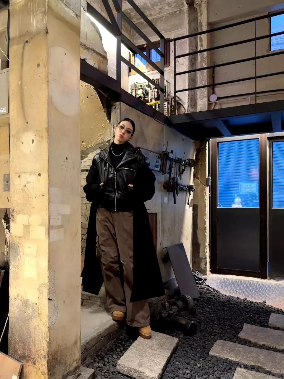 三吉彩花和Lisa一起跨年 ???