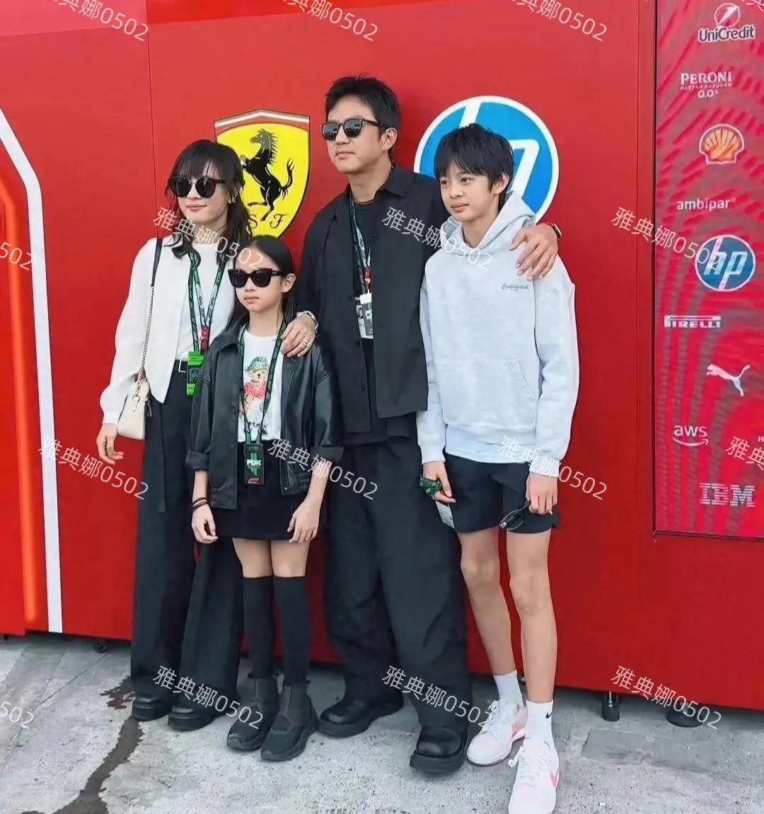 孙俪的儿子跟她长得太像了，要是个女孩直接可以拍甄嬛传续集了!