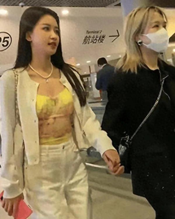 孙怡\单飞\首秀引争议：离开王京花的光环，她真能独自闪耀吗？