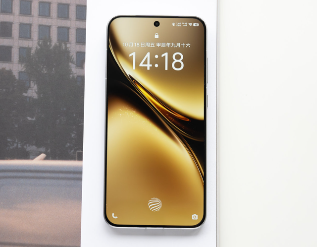 6.3英寸！小屏手機新定義，下半年全面變革