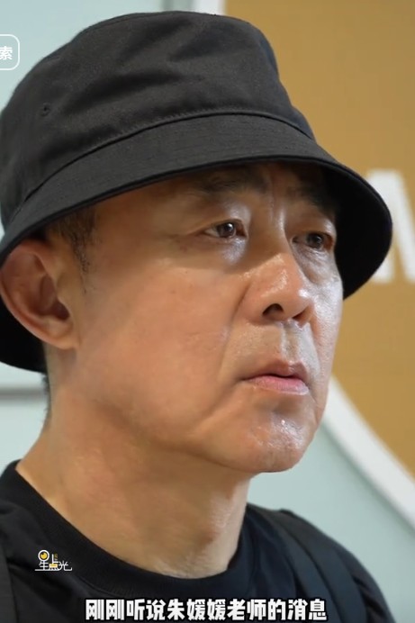 李乃文一觉醒来被炮轰!朱媛媛离世当天直播大笑,真相被侯勇说中