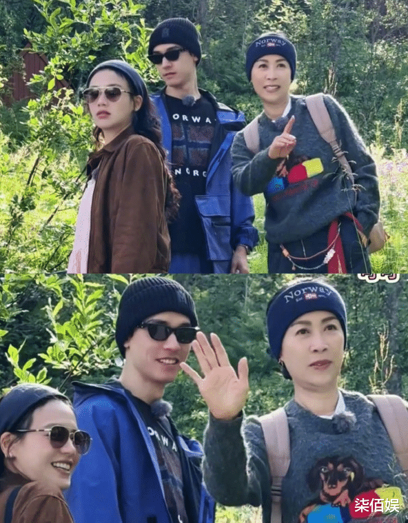 那英和老公逛街，手上戴俩金镯看着也就30多，和孟桐不像是同龄人