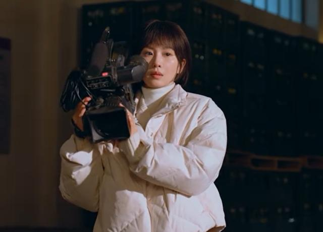 85花转型对打!赵丽颖台词被嘲,刘诗诗成工具人,唐嫣弯道超车