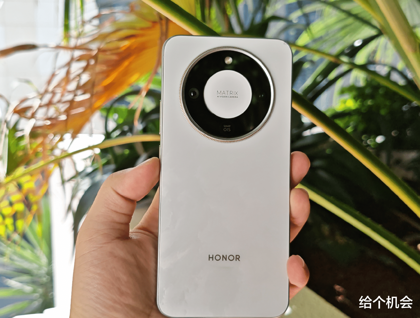 8300mAh!荣耀这大电池千元手机一发布,又是碾压全场