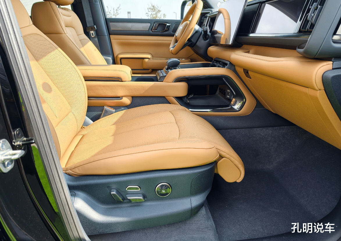 大电池长续航很明智,新版豹5舒适度也有提升,越野实力不弱?