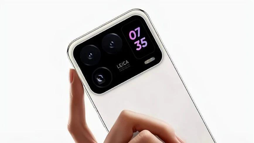 小米16ProMax神似iPhone17，但副屏和徕卡味道还是独一份