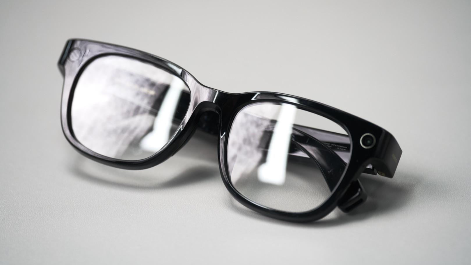 小米AI眼镜深度体验：续航长、软件强，但工程机味道浓